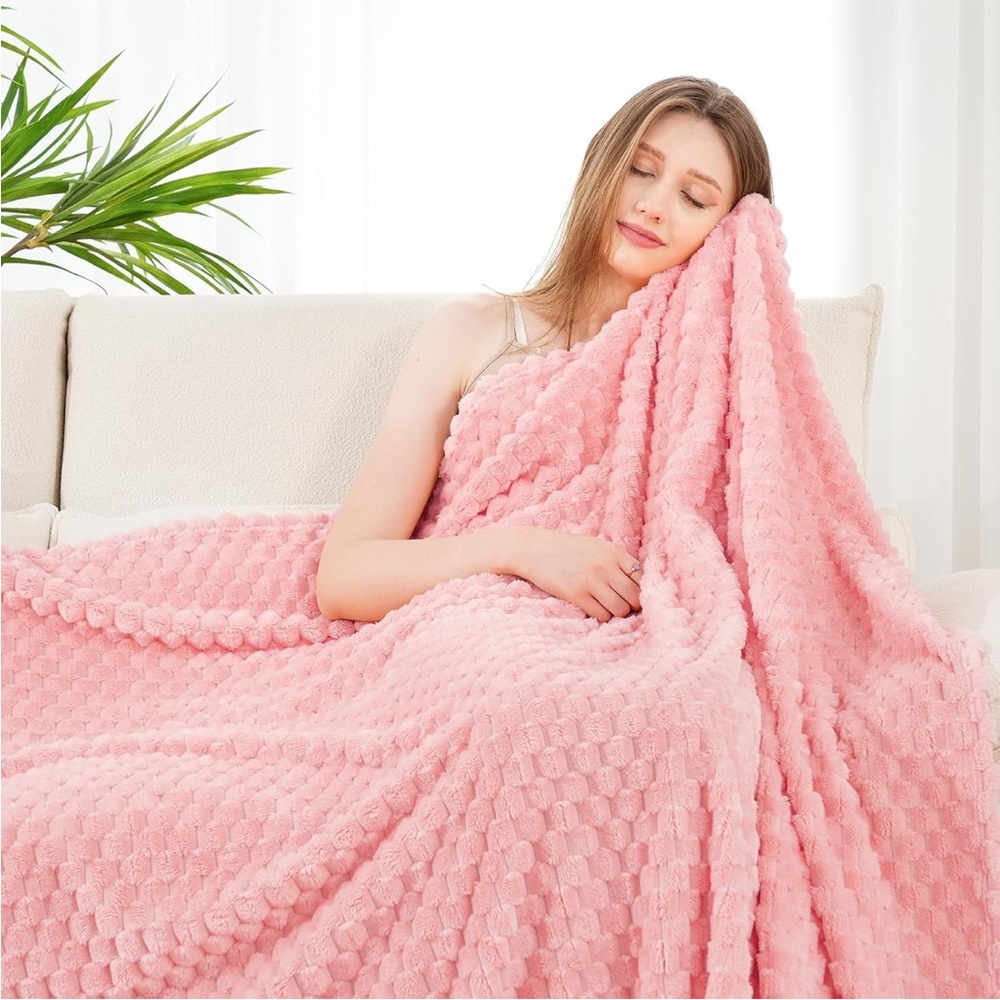 Plush Pink Textured Twin Blanket